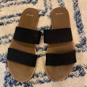 Sanuk Sandles